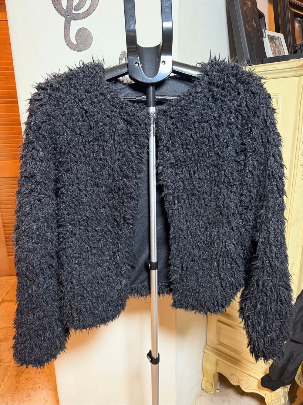 NWT Stradivarius fuzzy textured sweater coat